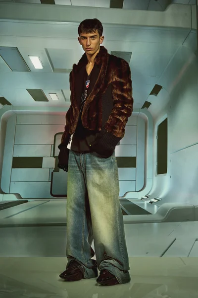 Look 36